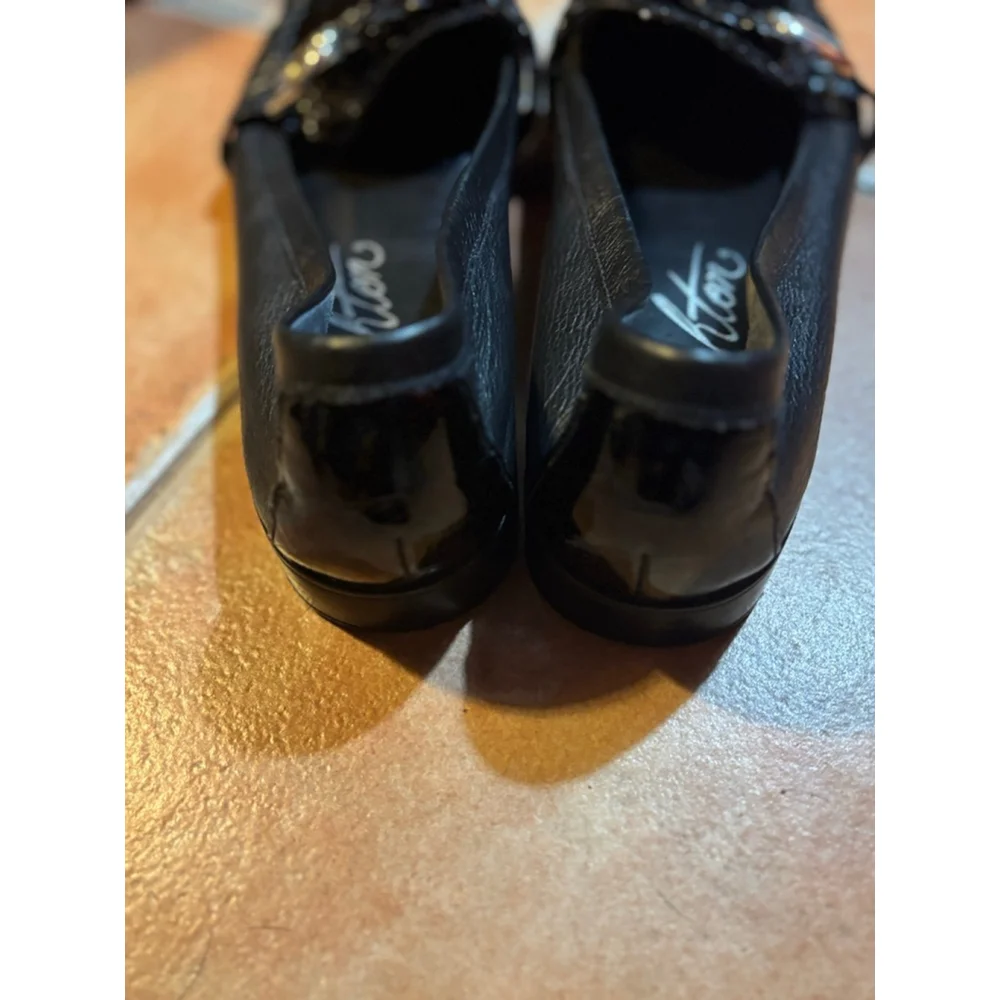 Brighton Black Leather Loafers Flats - Picture 2 of 4
